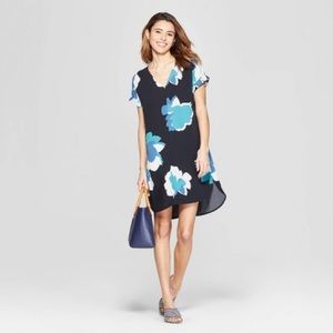 A. New. Day Navy Floral Dress
